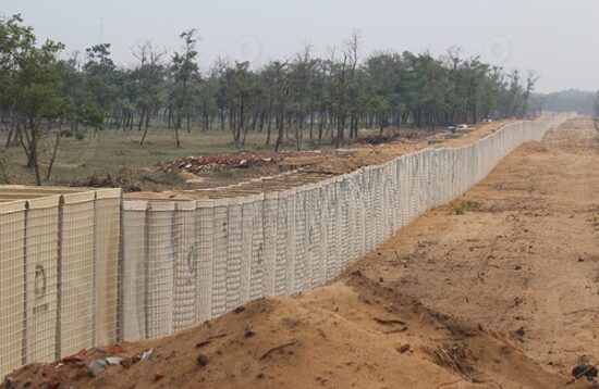 Hesco-Flood-Barriers